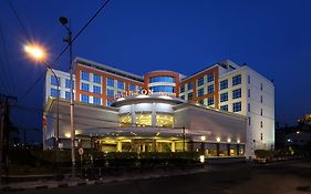 Hotel Cavinton Ngampilan